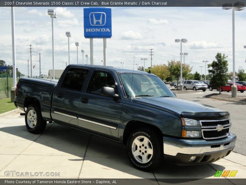 Blue Granite Metallic / Dark Charcoal 2007 Chevrolet Silverado 1500 Classic LT Crew Cab