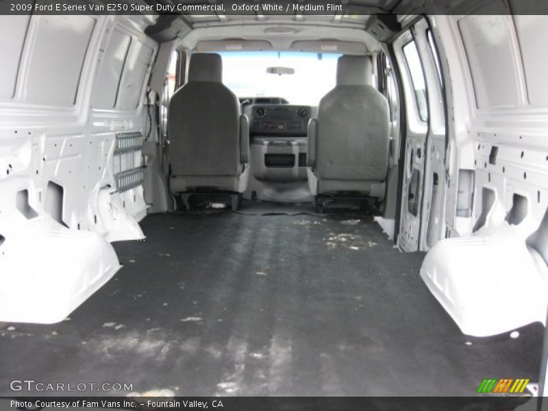 Oxford White / Medium Flint 2009 Ford E Series Van E250 Super Duty Commercial
