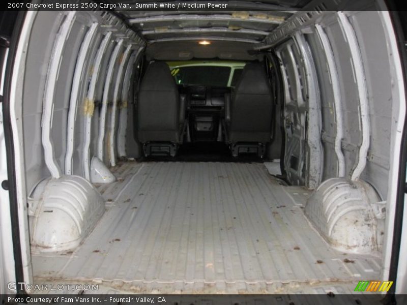 Summit White / Medium Pewter 2007 Chevrolet Express 2500 Cargo Van