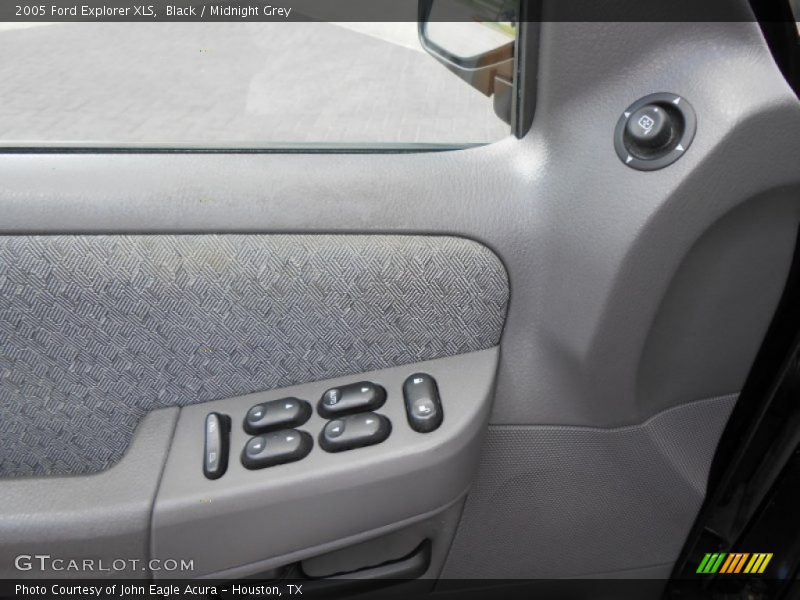 Black / Midnight Grey 2005 Ford Explorer XLS