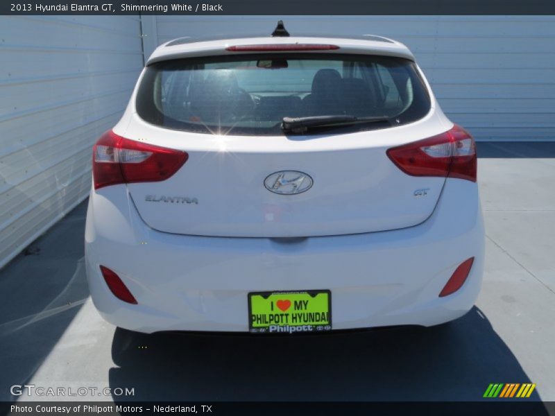 Shimmering White / Black 2013 Hyundai Elantra GT