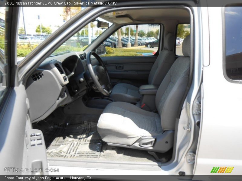 Silver Ice Metallic / Gray 2001 Nissan Frontier SE V6 Crew Cab