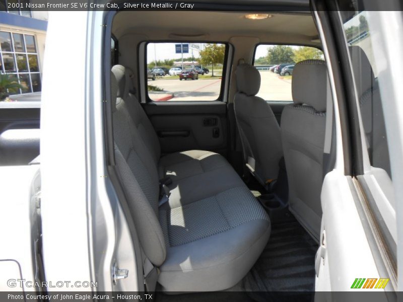 Silver Ice Metallic / Gray 2001 Nissan Frontier SE V6 Crew Cab