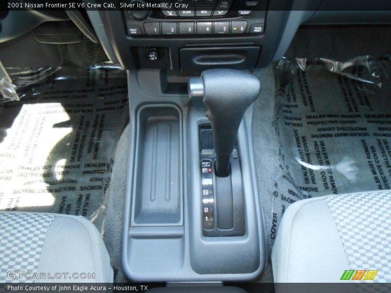 Silver Ice Metallic / Gray 2001 Nissan Frontier SE V6 Crew Cab