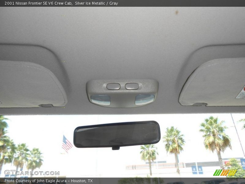 Silver Ice Metallic / Gray 2001 Nissan Frontier SE V6 Crew Cab