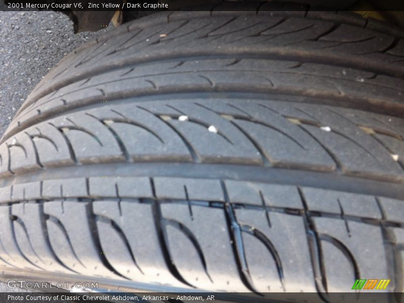 Zinc Yellow / Dark Graphite 2001 Mercury Cougar V6