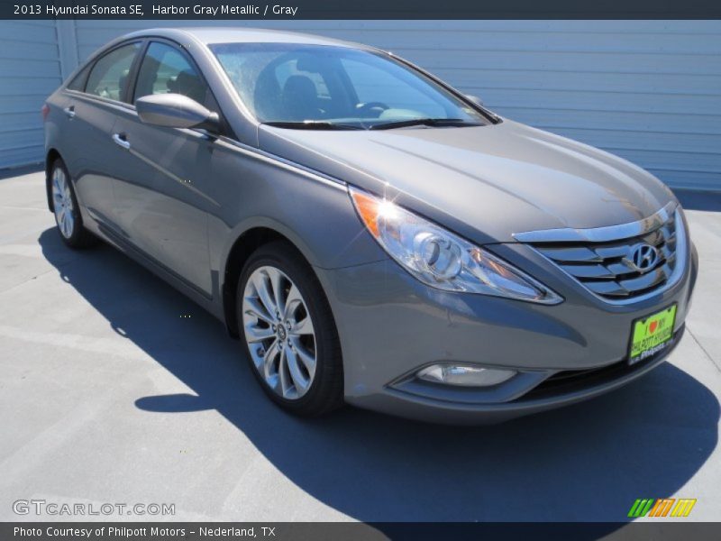 Harbor Gray Metallic / Gray 2013 Hyundai Sonata SE
