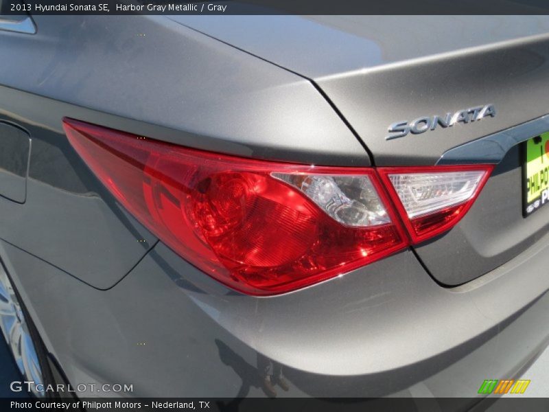 Harbor Gray Metallic / Gray 2013 Hyundai Sonata SE