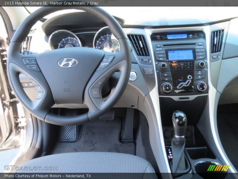 Harbor Gray Metallic / Gray 2013 Hyundai Sonata SE