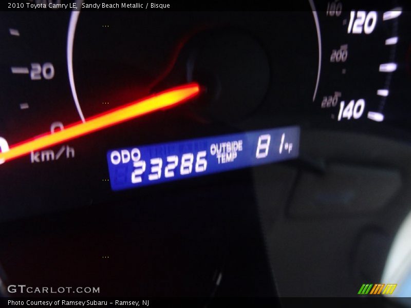 Sandy Beach Metallic / Bisque 2010 Toyota Camry LE