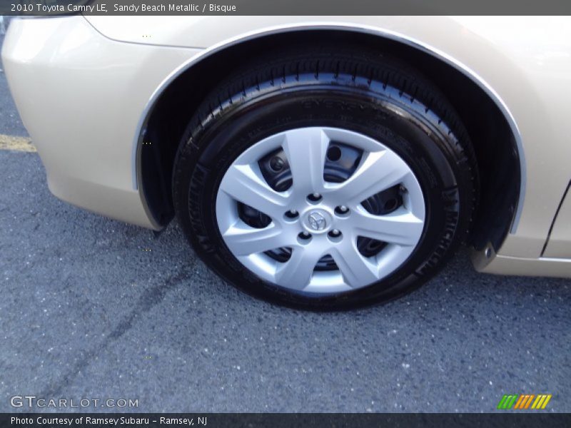 Sandy Beach Metallic / Bisque 2010 Toyota Camry LE