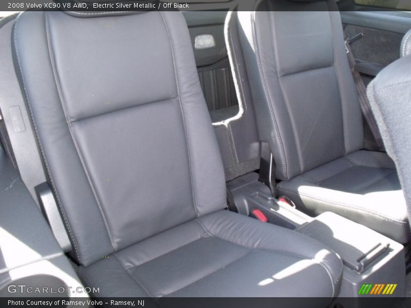 Electric Silver Metallic / Off Black 2008 Volvo XC90 V8 AWD