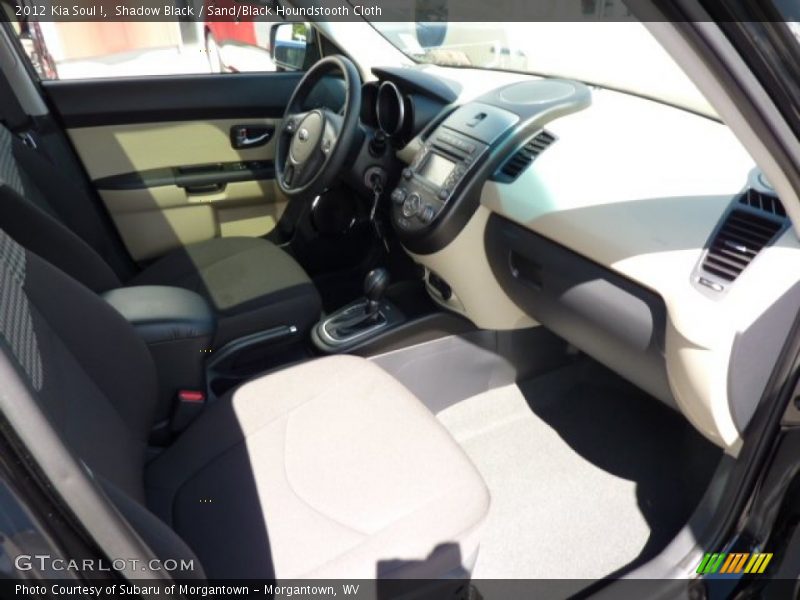 Shadow Black / Sand/Black Houndstooth Cloth 2012 Kia Soul !