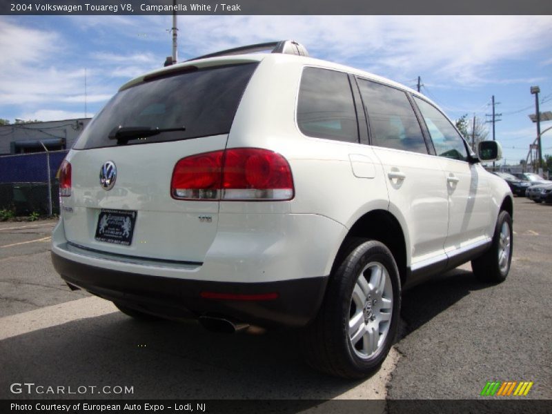 Campanella White / Teak 2004 Volkswagen Touareg V8