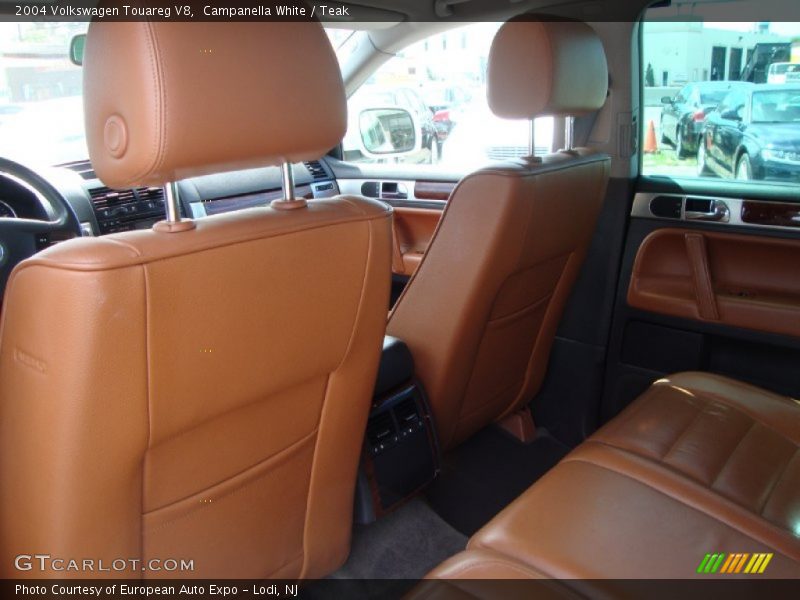 Campanella White / Teak 2004 Volkswagen Touareg V8
