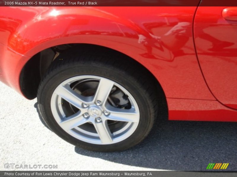 True Red / Black 2006 Mazda MX-5 Miata Roadster