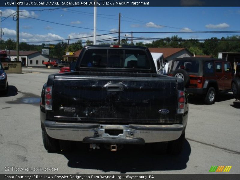 Black / Medium Parchment 2004 Ford F350 Super Duty XLT SuperCab 4x4 Dually