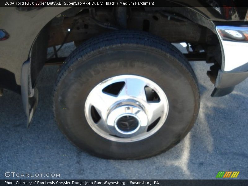 Black / Medium Parchment 2004 Ford F350 Super Duty XLT SuperCab 4x4 Dually