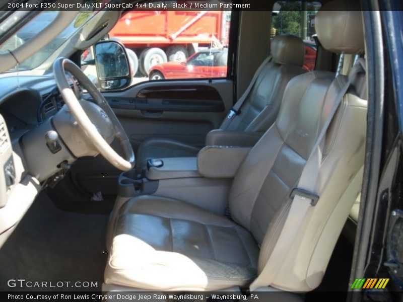 Black / Medium Parchment 2004 Ford F350 Super Duty XLT SuperCab 4x4 Dually