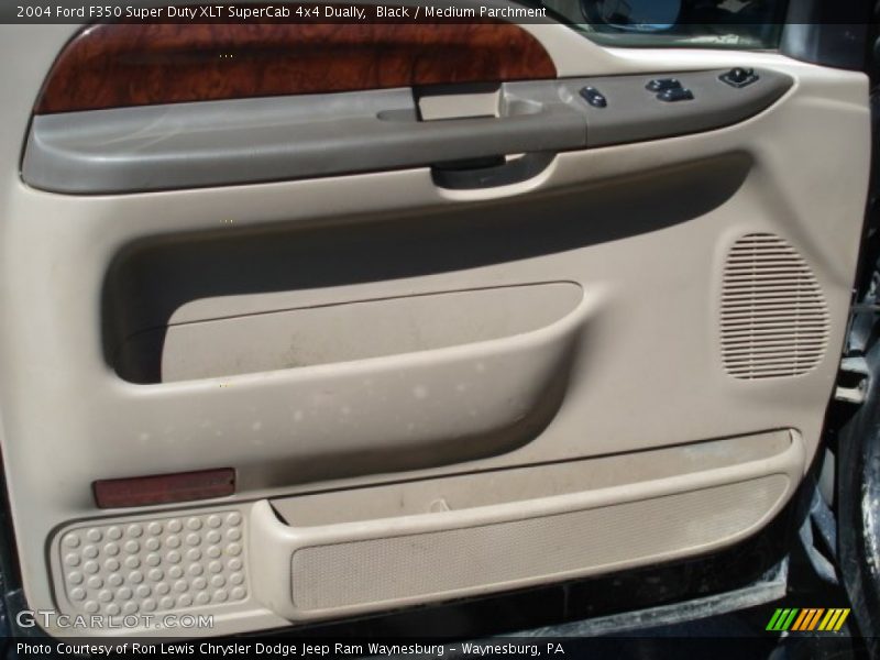 Black / Medium Parchment 2004 Ford F350 Super Duty XLT SuperCab 4x4 Dually