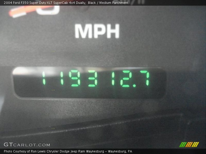 Black / Medium Parchment 2004 Ford F350 Super Duty XLT SuperCab 4x4 Dually