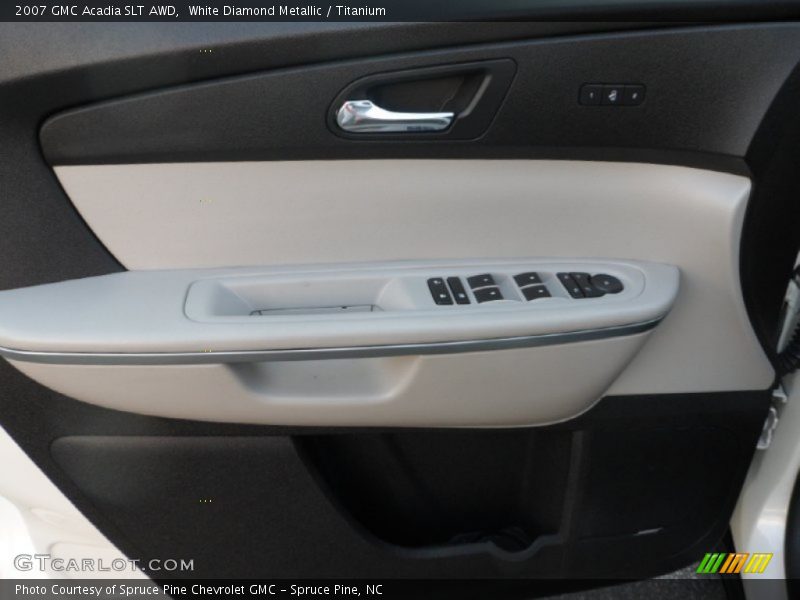White Diamond Metallic / Titanium 2007 GMC Acadia SLT AWD