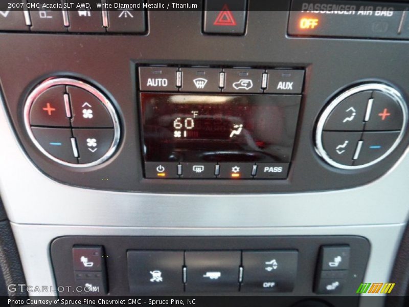 White Diamond Metallic / Titanium 2007 GMC Acadia SLT AWD