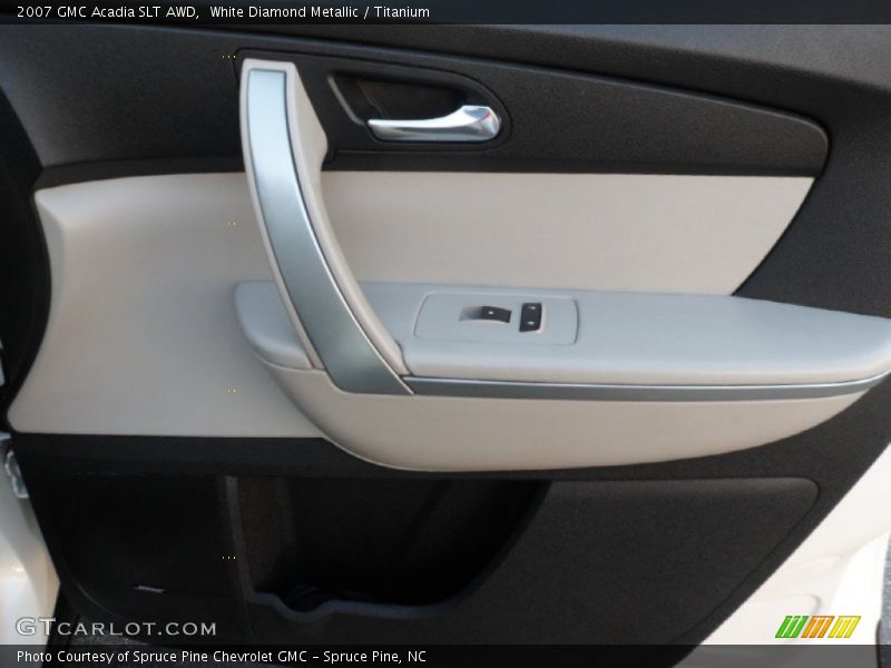 White Diamond Metallic / Titanium 2007 GMC Acadia SLT AWD