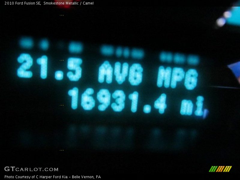 Smokestone Metallic / Camel 2010 Ford Fusion SE