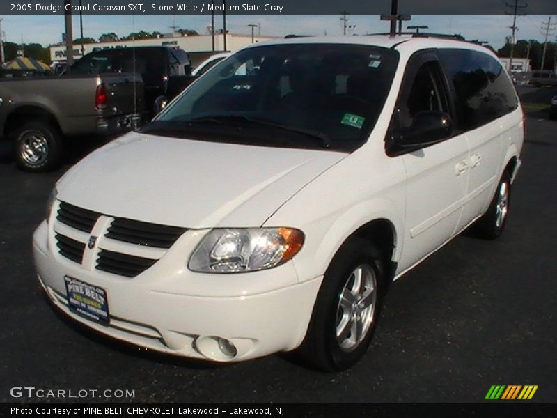 Stone White / Medium Slate Gray 2005 Dodge Grand Caravan SXT