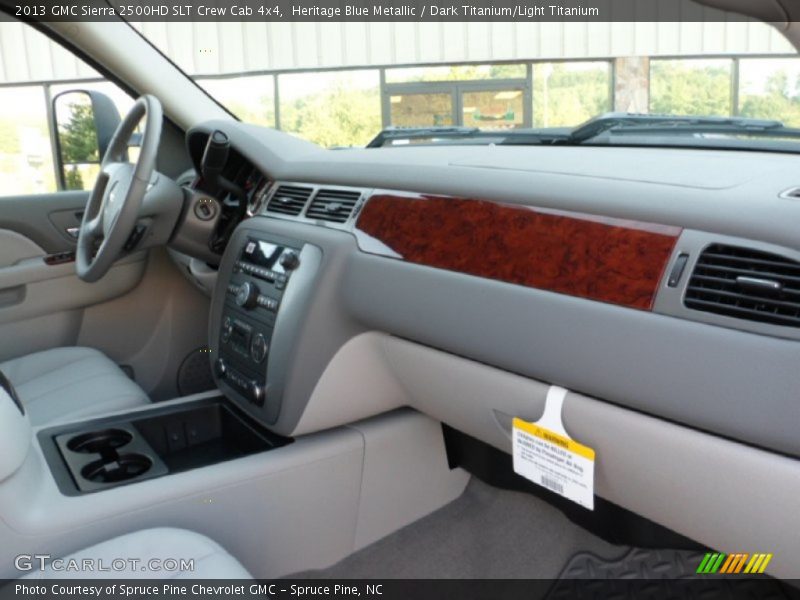 Dashboard of 2013 Sierra 2500HD SLT Crew Cab 4x4