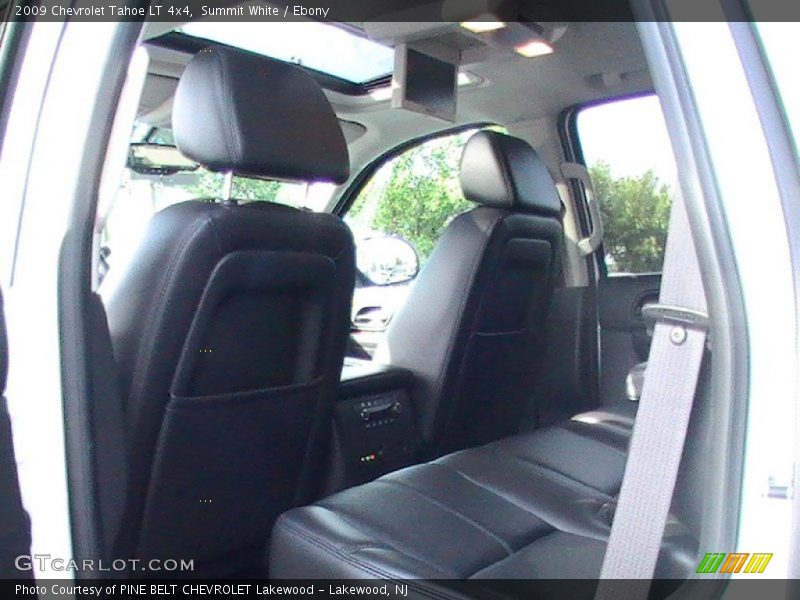 Summit White / Ebony 2009 Chevrolet Tahoe LT 4x4