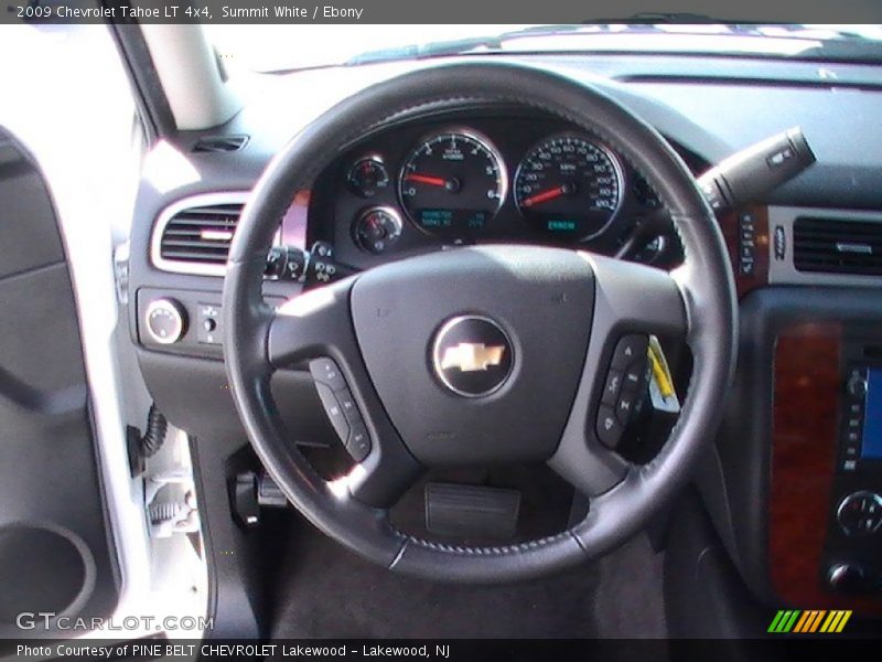 Summit White / Ebony 2009 Chevrolet Tahoe LT 4x4