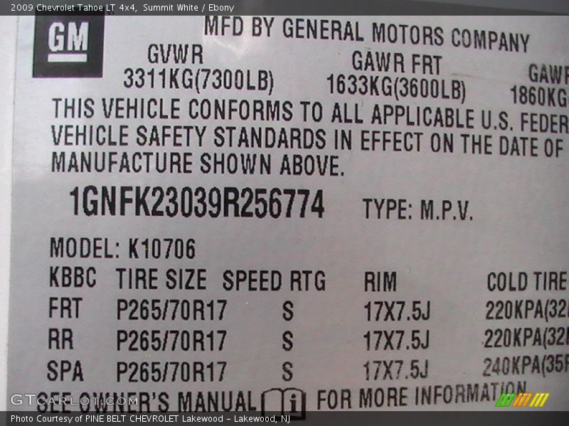 Summit White / Ebony 2009 Chevrolet Tahoe LT 4x4