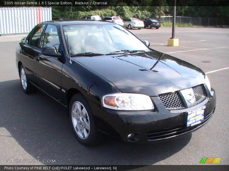 Blackout / Charcoal 2005 Nissan Sentra 1.8 S Special Edition