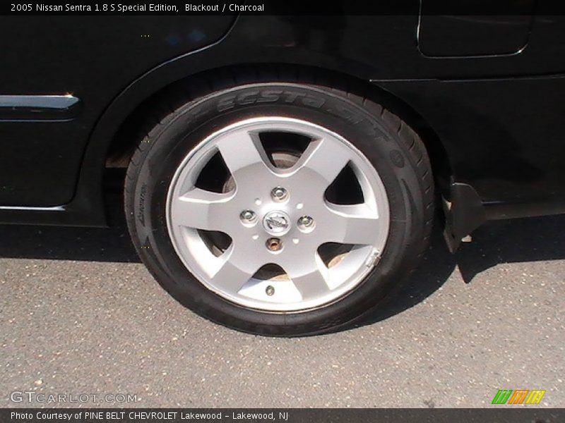 Blackout / Charcoal 2005 Nissan Sentra 1.8 S Special Edition