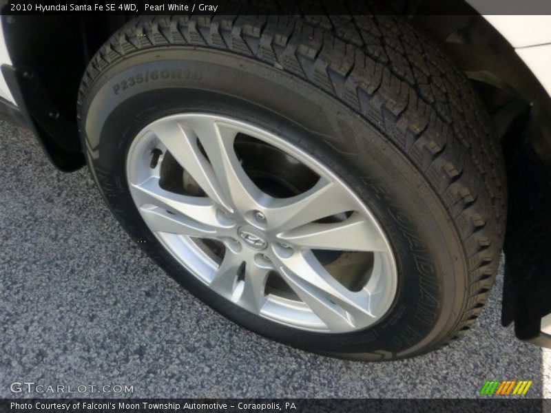 Pearl White / Gray 2010 Hyundai Santa Fe SE 4WD