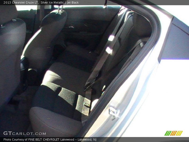 Silver Ice Metallic / Jet Black 2013 Chevrolet Cruze LT