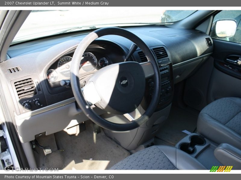 Summit White / Medium Gray 2007 Chevrolet Uplander LT