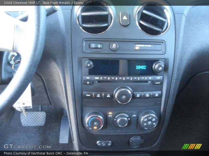 Blue Flash Metallic / Ebony 2009 Chevrolet HHR LT
