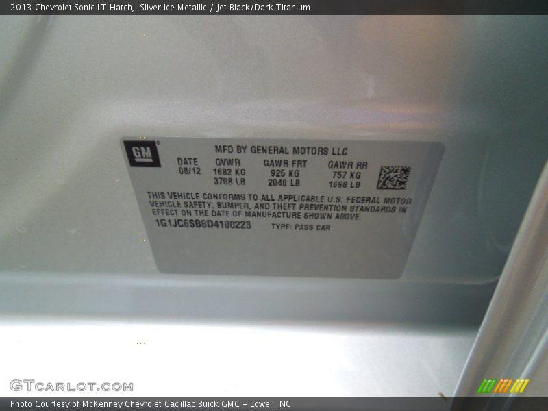 Silver Ice Metallic / Jet Black/Dark Titanium 2013 Chevrolet Sonic LT Hatch