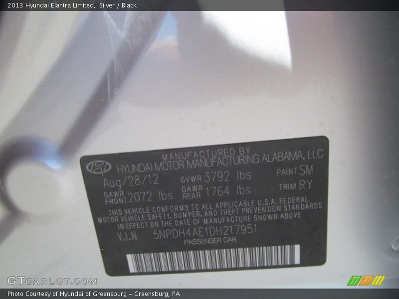 Silver / Black 2013 Hyundai Elantra Limited