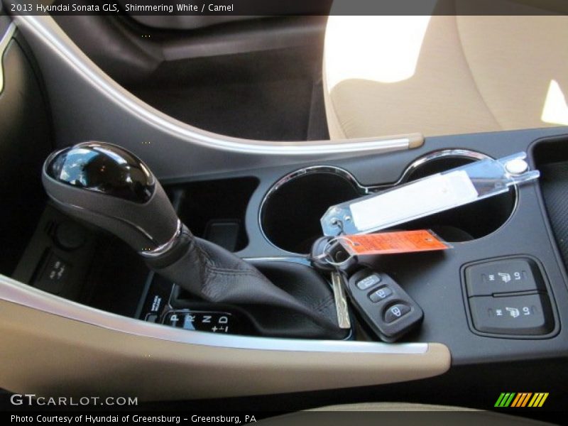 Shimmering White / Camel 2013 Hyundai Sonata GLS