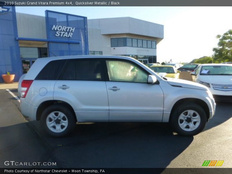 Quicksilver Metallic / Black 2010 Suzuki Grand Vitara Premium 4x4