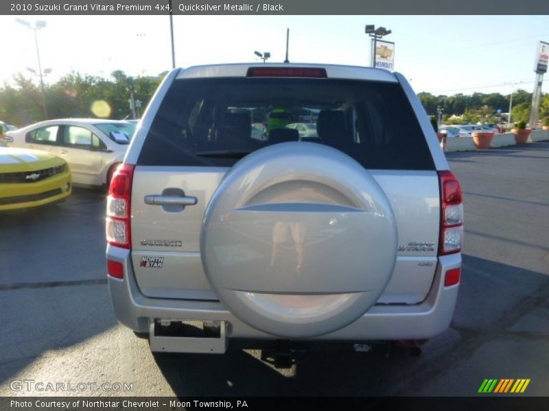 Quicksilver Metallic / Black 2010 Suzuki Grand Vitara Premium 4x4