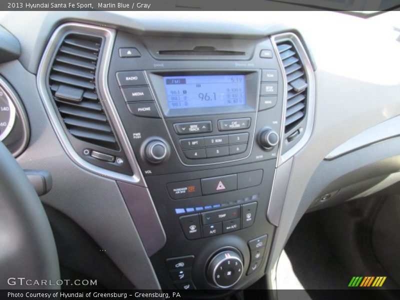 Controls of 2013 Santa Fe Sport