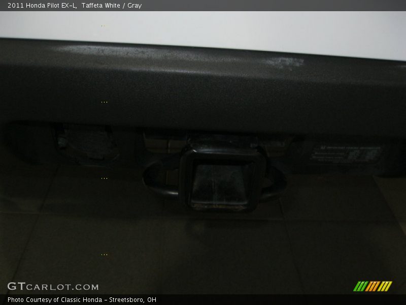 Taffeta White / Gray 2011 Honda Pilot EX-L