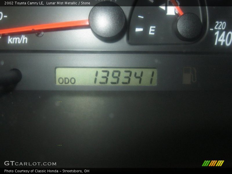 Lunar Mist Metallic / Stone 2002 Toyota Camry LE