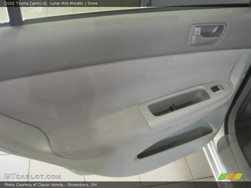 Lunar Mist Metallic / Stone 2002 Toyota Camry LE