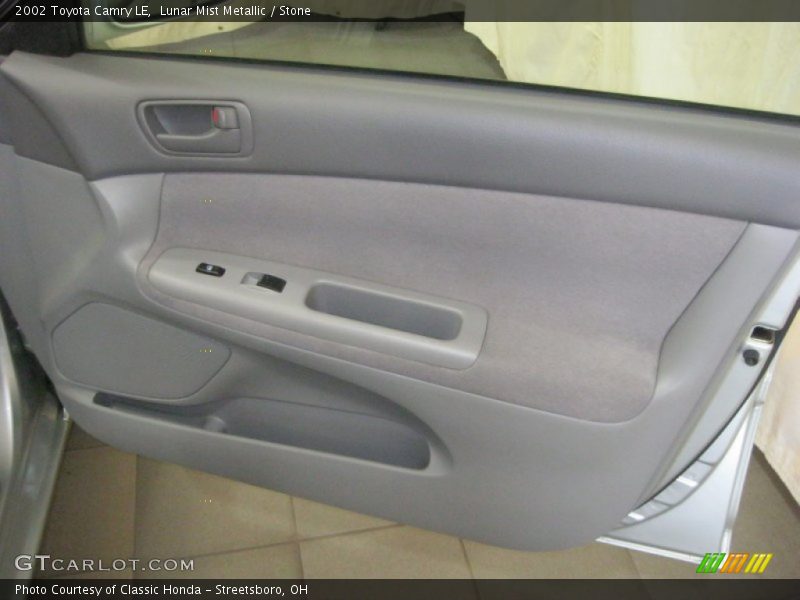 Lunar Mist Metallic / Stone 2002 Toyota Camry LE
